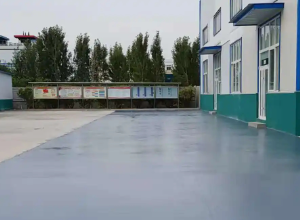 巴南彩色路面喷涂翻新的材料对冬季